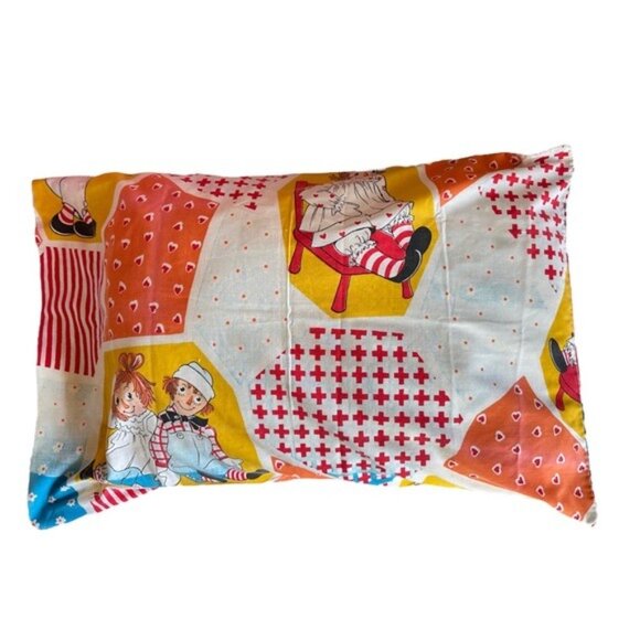 Vintage Raggedy Ann & Andy Standard Size Pillowcases - Picture 7 of 10